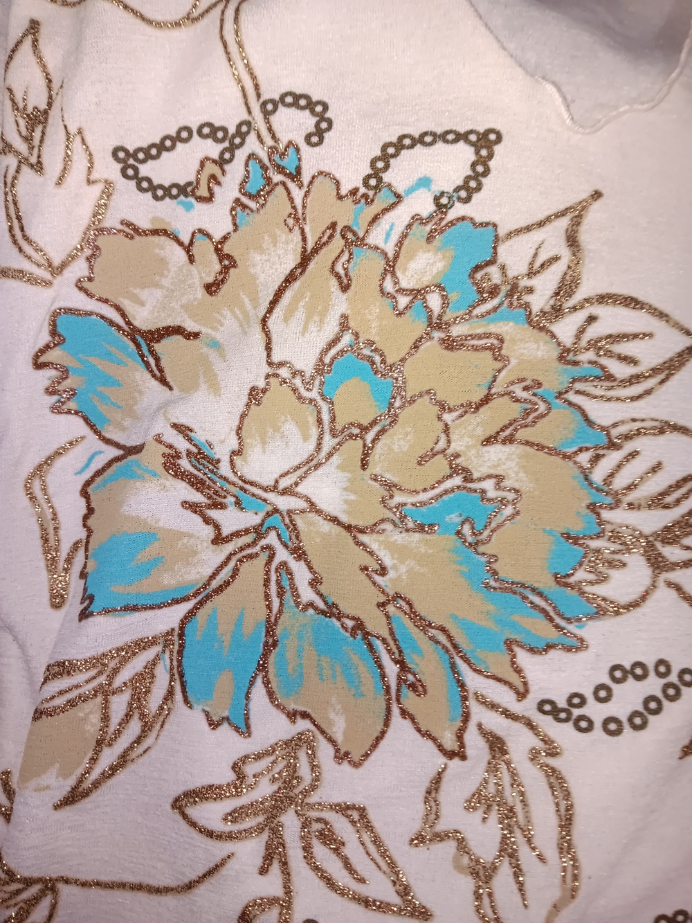 XOXO White V-Neck Floral Top with Turquoise and Gold Accents - Picture 2 of 4